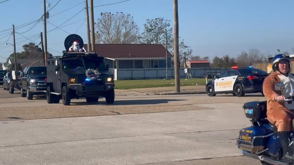 SBSO C.O.P.S. FOR CHRISTMAS BRINGS HOLIDAY CHEER 

This holiday season, the St. Bernard Sheriff’s O