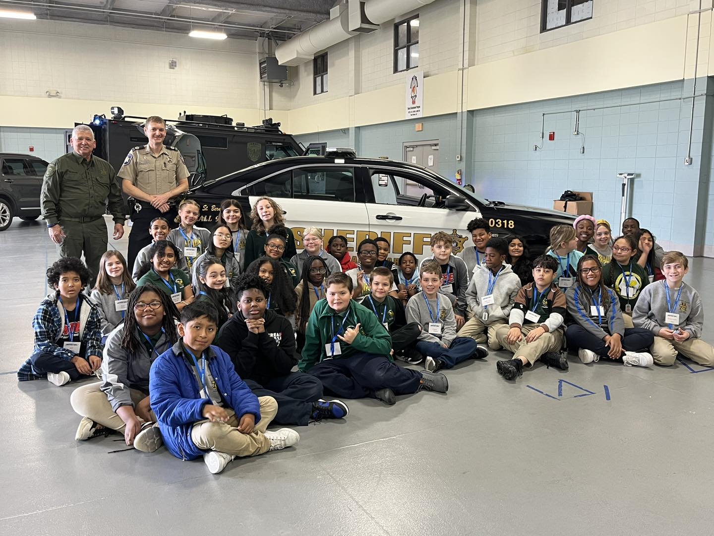 SBSO VISITS WITH STARBASE STUDENTS

St. Bernard Sheriff’s Office Lt. Eric Eilers, director of Commu