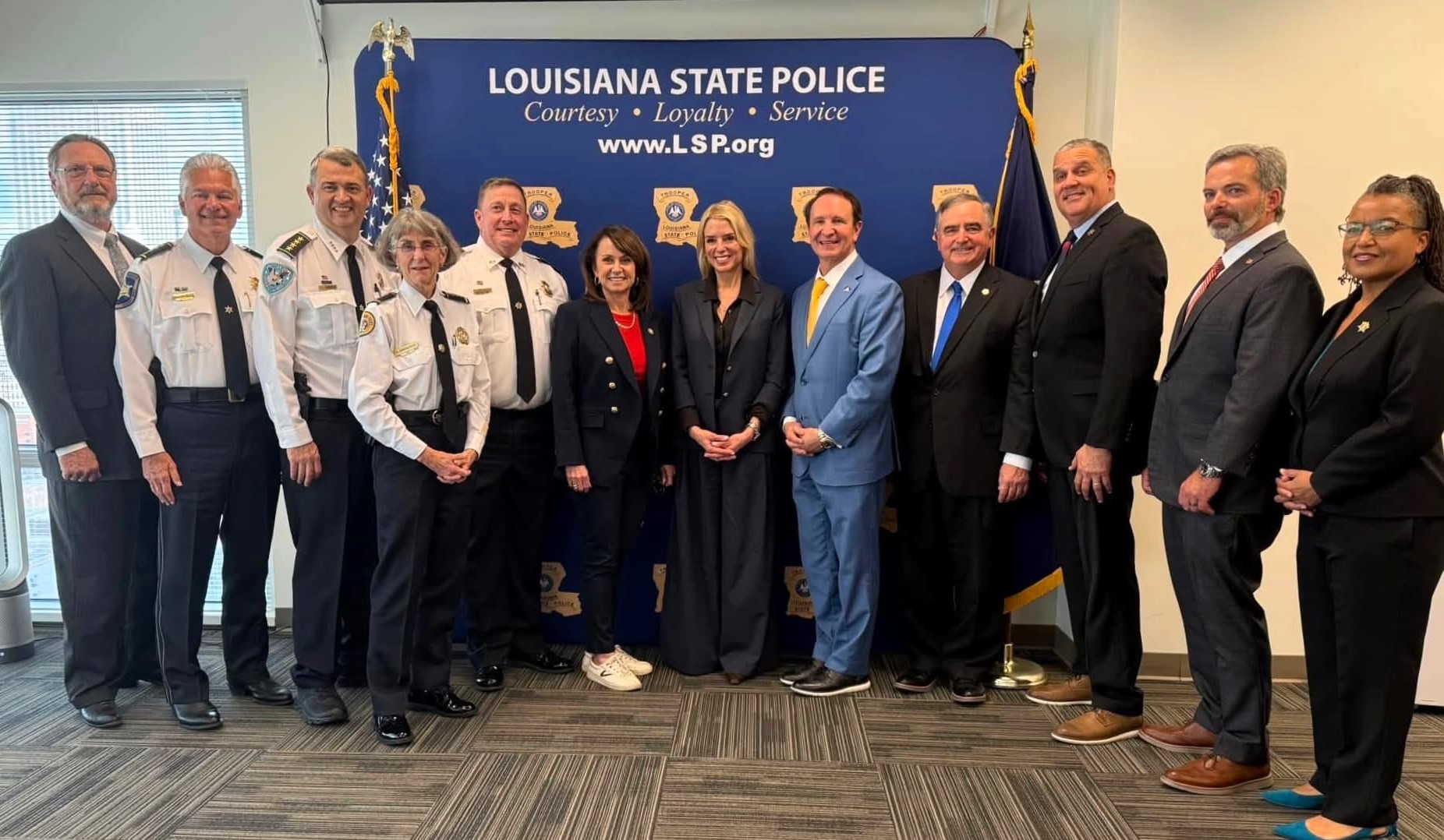 SHERIFF POHLMANN MEETS WITH NEW U.S. ATTORNEY GENERAL, STATE AND REGIONAL LEADERS 

St. Bernard She