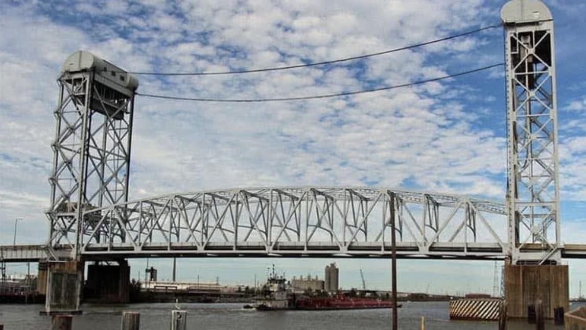 TRAFFIC ALERT: FULL BRIDGE CLOSURE ON LA 39 (CLAIBORNE AVE)

Please be advised that the Judge Seebe