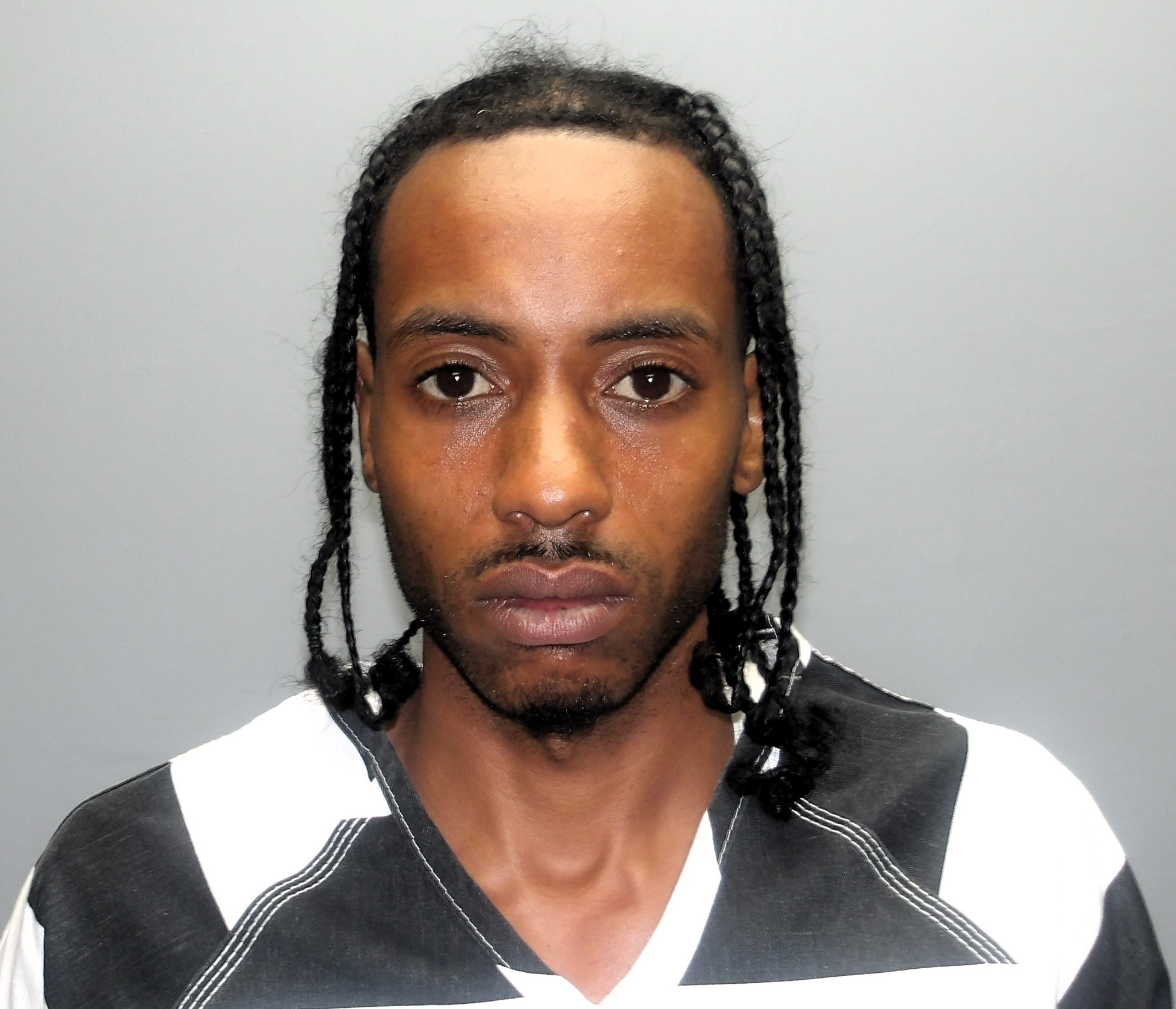 SBSO ARRESTED NEW ORLEANS MAN ON NARCOTICS CHARGES, SEIZED WEAPON

The St. Bernard Sheriff’s Office