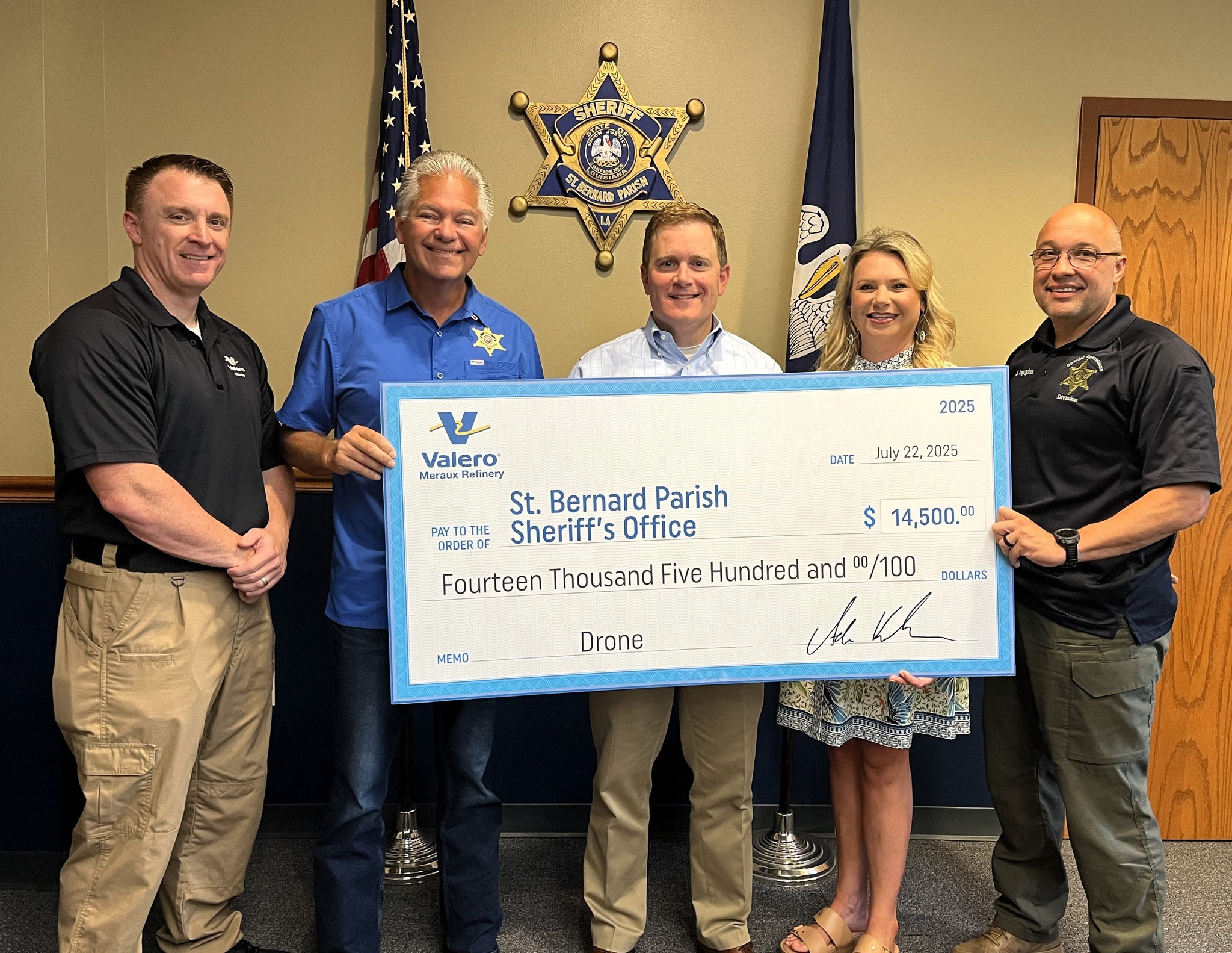 SBSO RECEIVES DONATION FROM VALERO FOR DRONE PROGRAM 

The St. Bernard Sheriff’s Office recently re