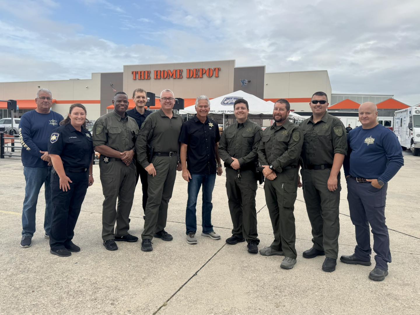 HAPPENING NOW: SBSO AT HOME DEPOT KIDS SAFETY DAY

The St. Bernard Sheriff’s Office is out at the C