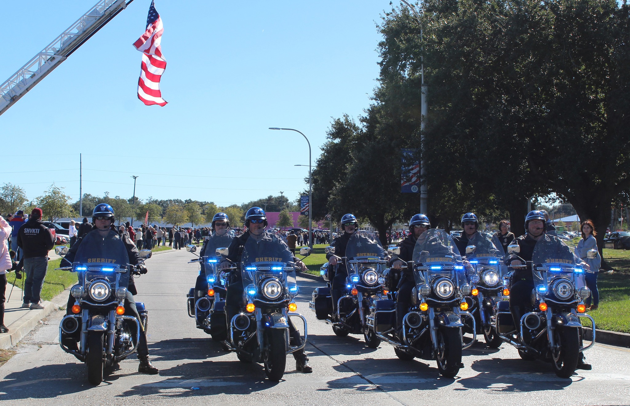 SBSO PARTICIPATES IN VETERANS DAY PARADE AND CEREMONY 
 
Sheriff James Pohlmann and several member