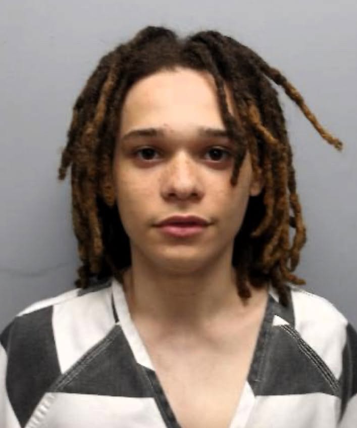 SBSO ARRESTS TWO SUSPECTS IN VEHICLE THEFT INVESTIGATION

The St. Bernard Parish Sheriff’s Office h