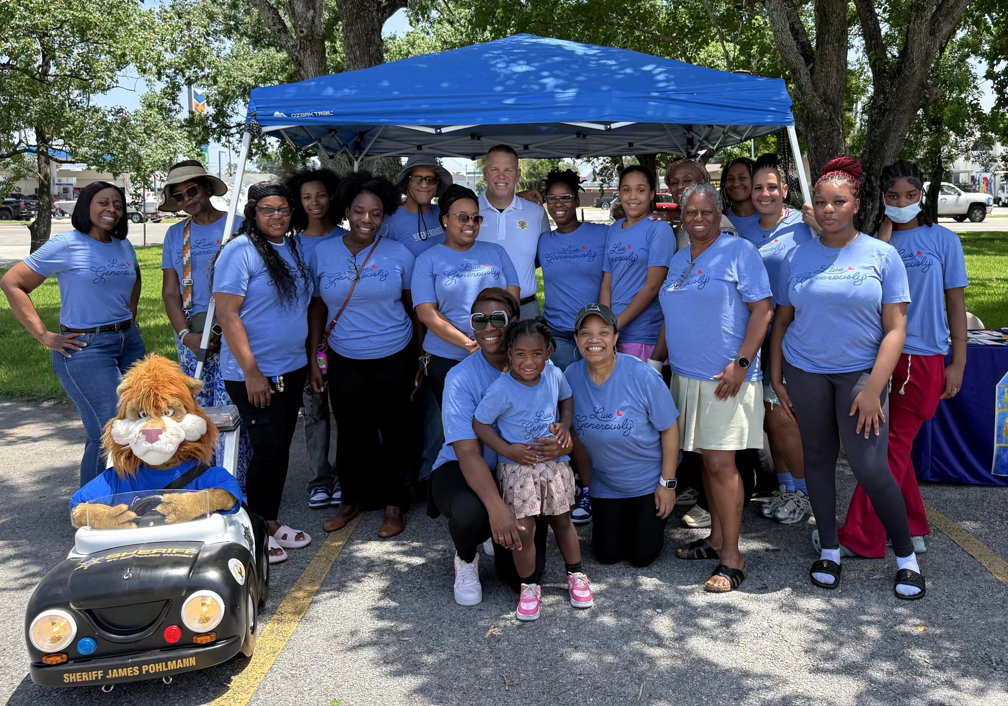 SBSO PARTICIPATES IN CHURCH BACK-TO-SCHOOL EVENT    

St. Bernard Parish Sheriff’s Office Col. Dani