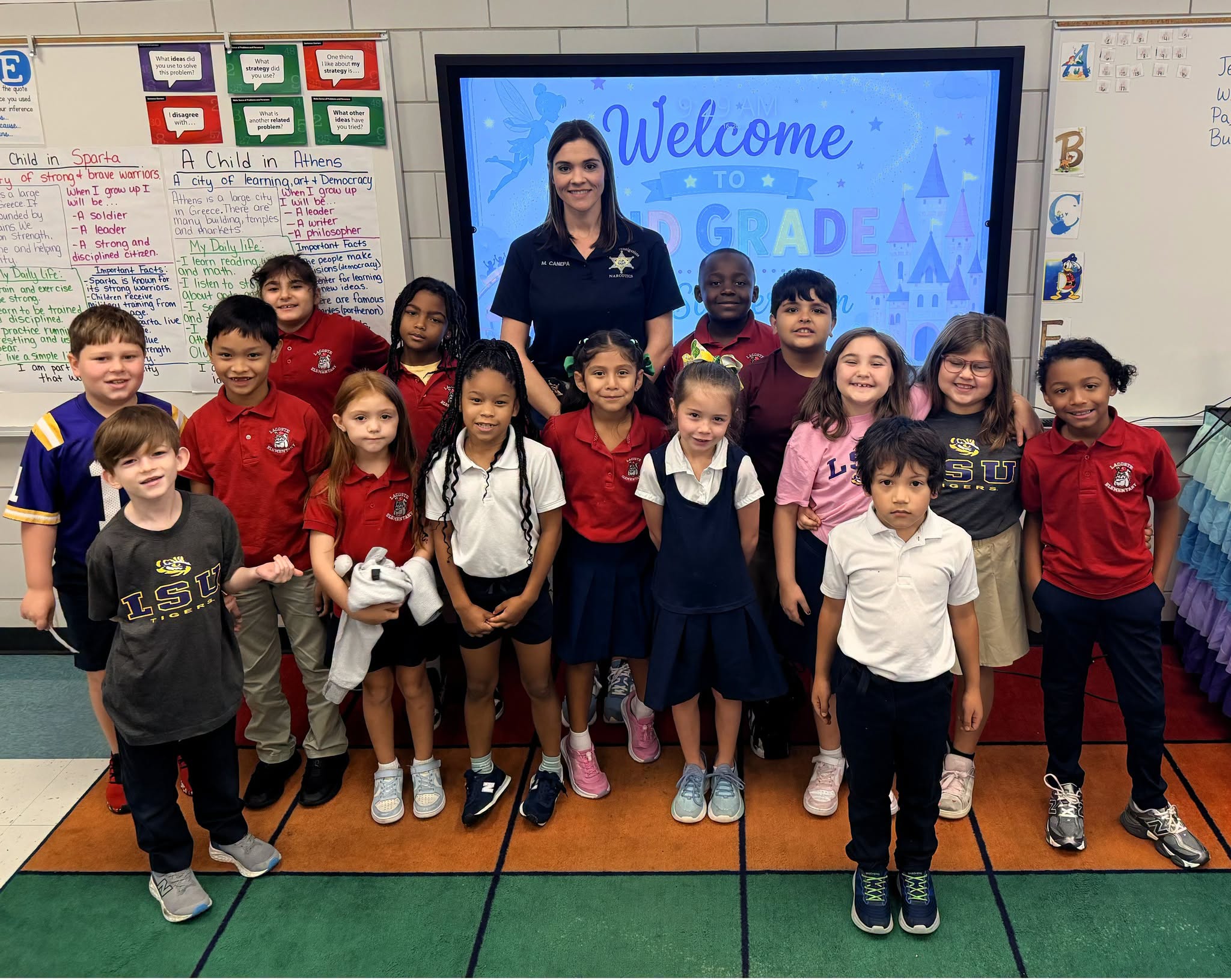 SBSO PARTICIPATES IN SCHOOL LITERACY WEEK ACTIVITIES 

Several St. Bernard Sheriff’s Office deputie